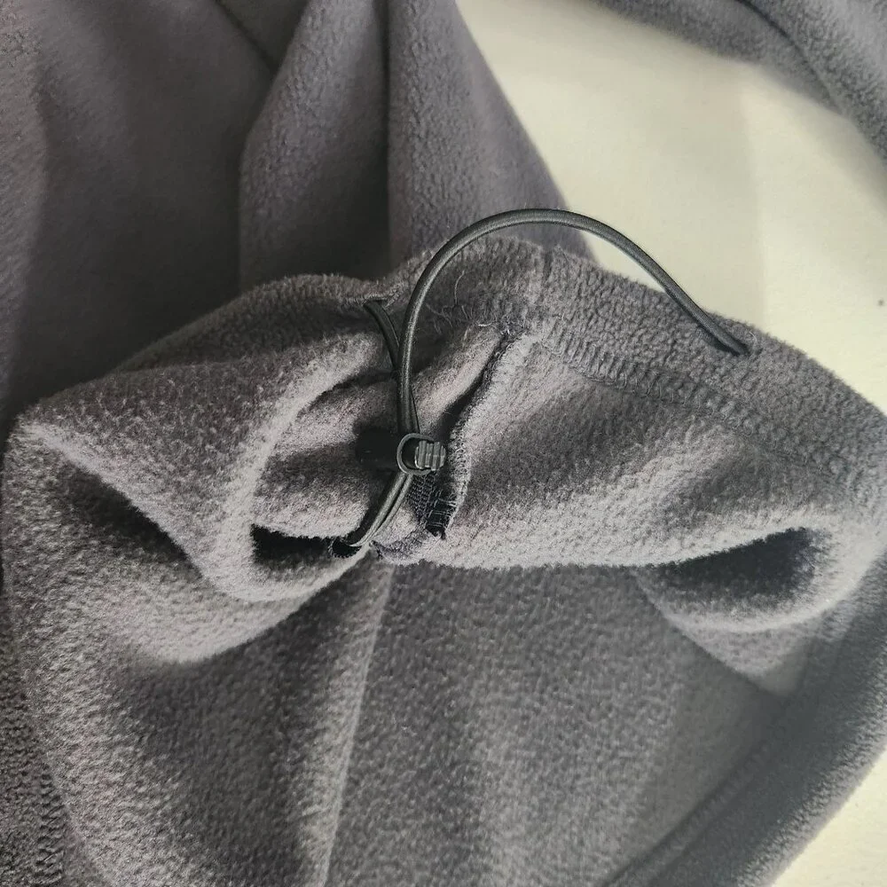 Bass Pro Shops Pullover Sweater Gray Quarter-Zip drawstring Long-Sleeve Fleece